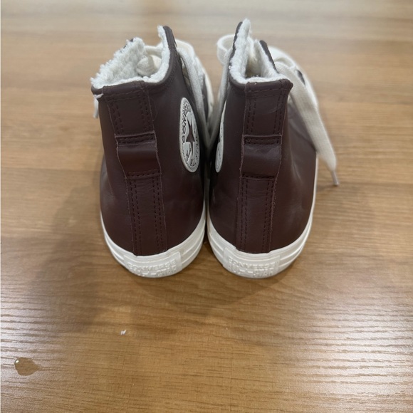 Converse Brown High-Tops with White Details - Picture 4 of 10